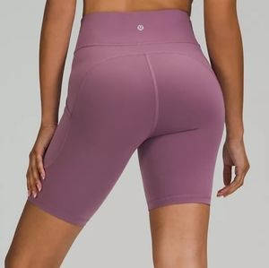 NWOT Invigorate High Rise Lululemon short tights size 8